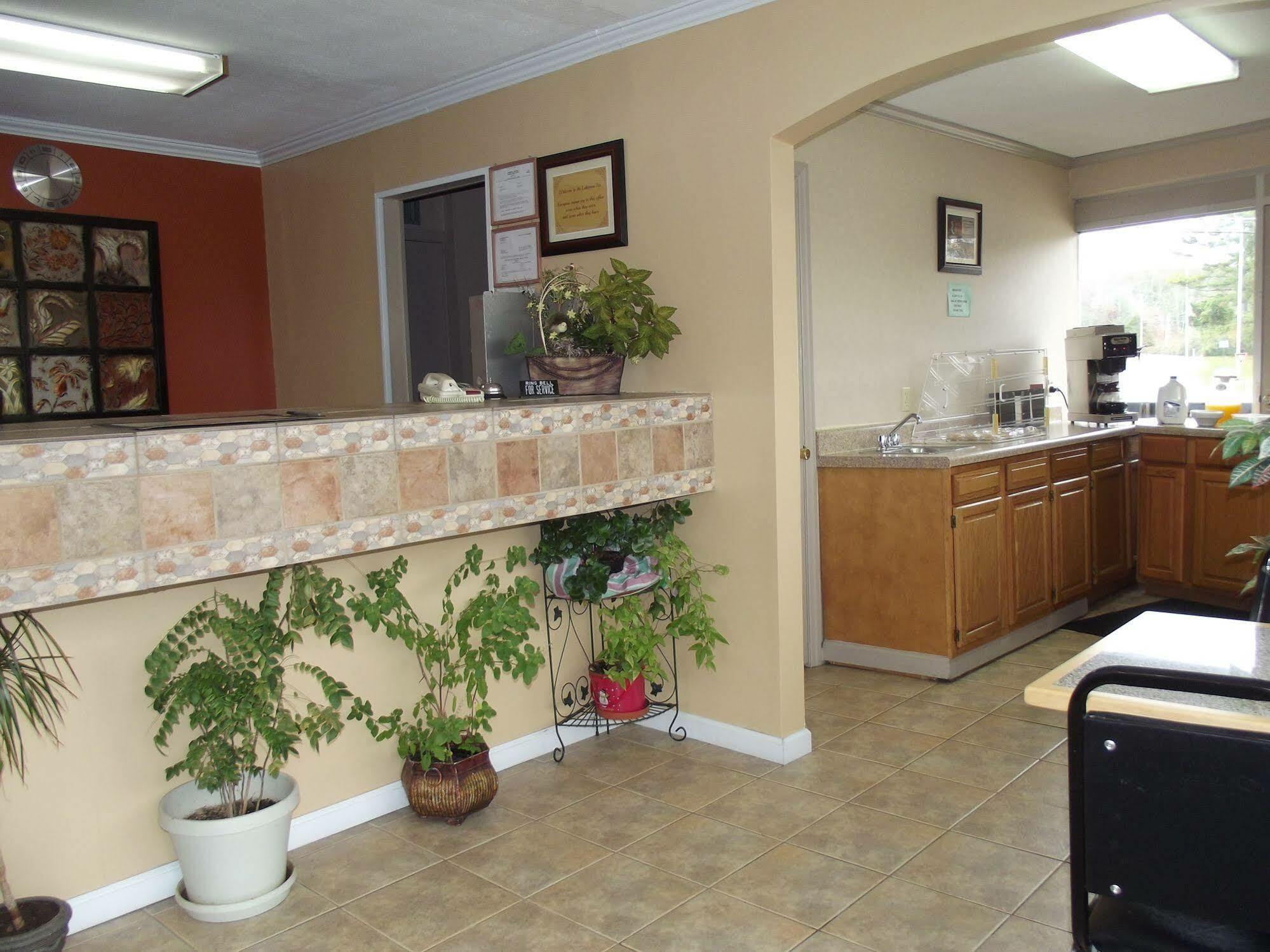 Lakeview Inn - Kingston Extérieur photo